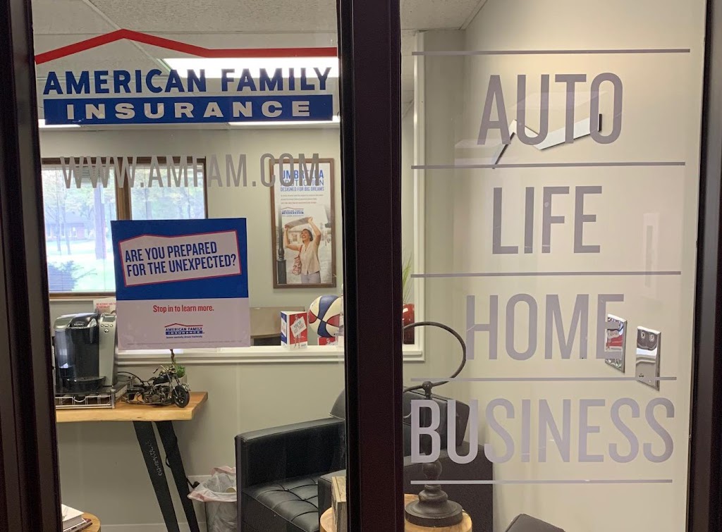 Giuseppe Mastrolonardo Agency Inc American Family Insurance | 303 N 2nd St STE 10, St. Charles, IL 60174, USA | Phone: (630) 295-8514