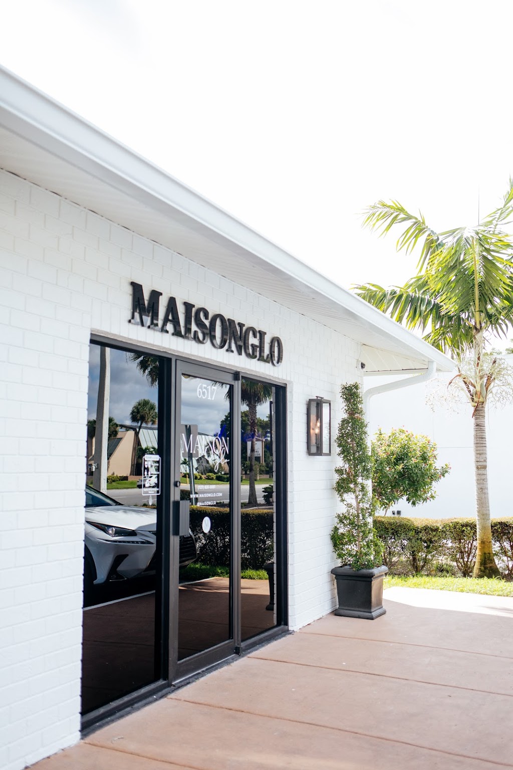 Maisonglo | 6517 4th St N, St. Petersburg, FL 33702, USA | Phone: (727) 826-0087