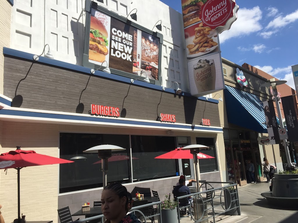 Shoe Palace | 20 City Blvd W, Orange, CA 92868, USA | Phone: (714) 978-2577