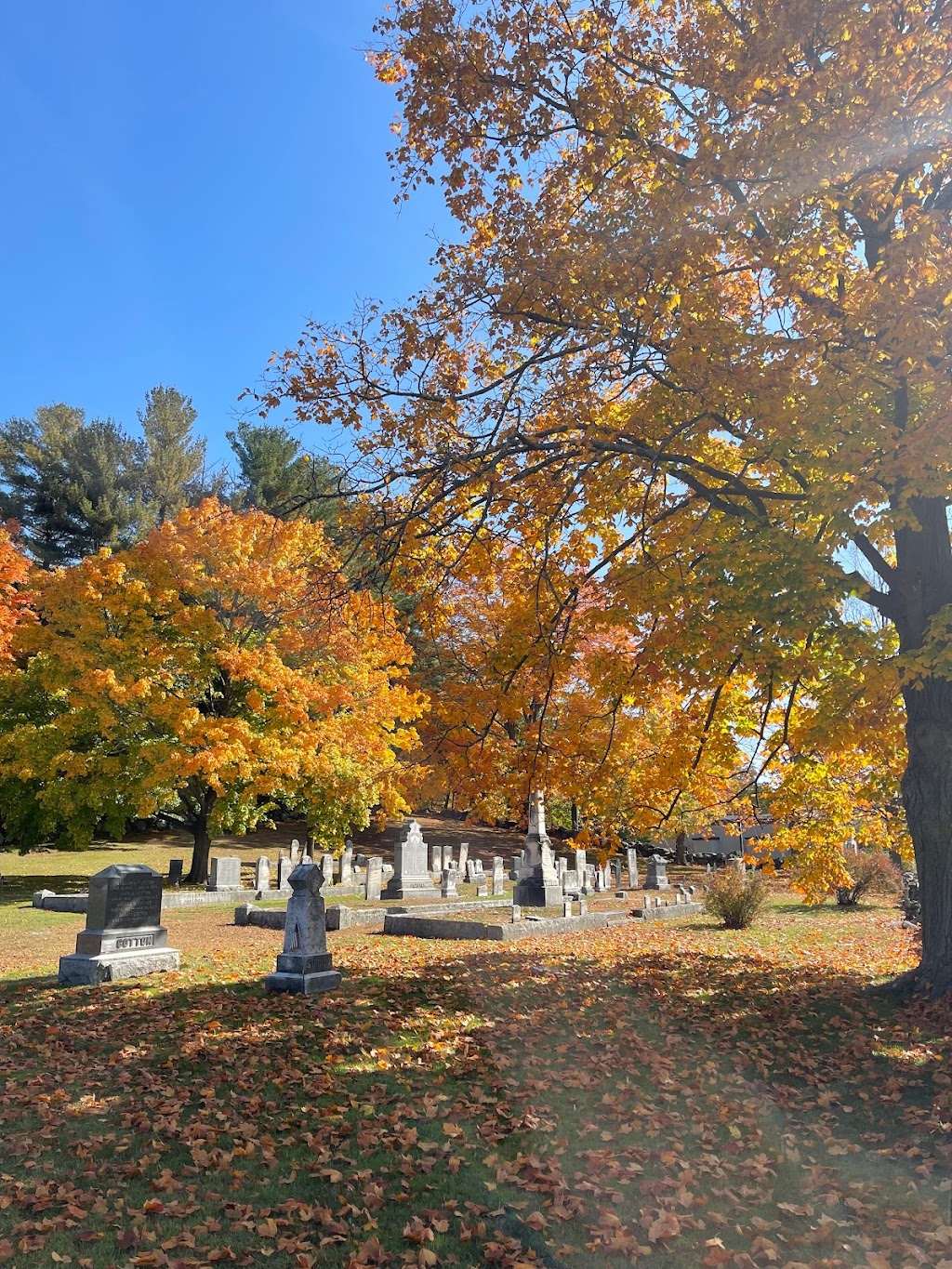 Hillside Cemetery | 310 Amherst St, Nashua, NH 03063, USA | Phone: (603) 594-3327