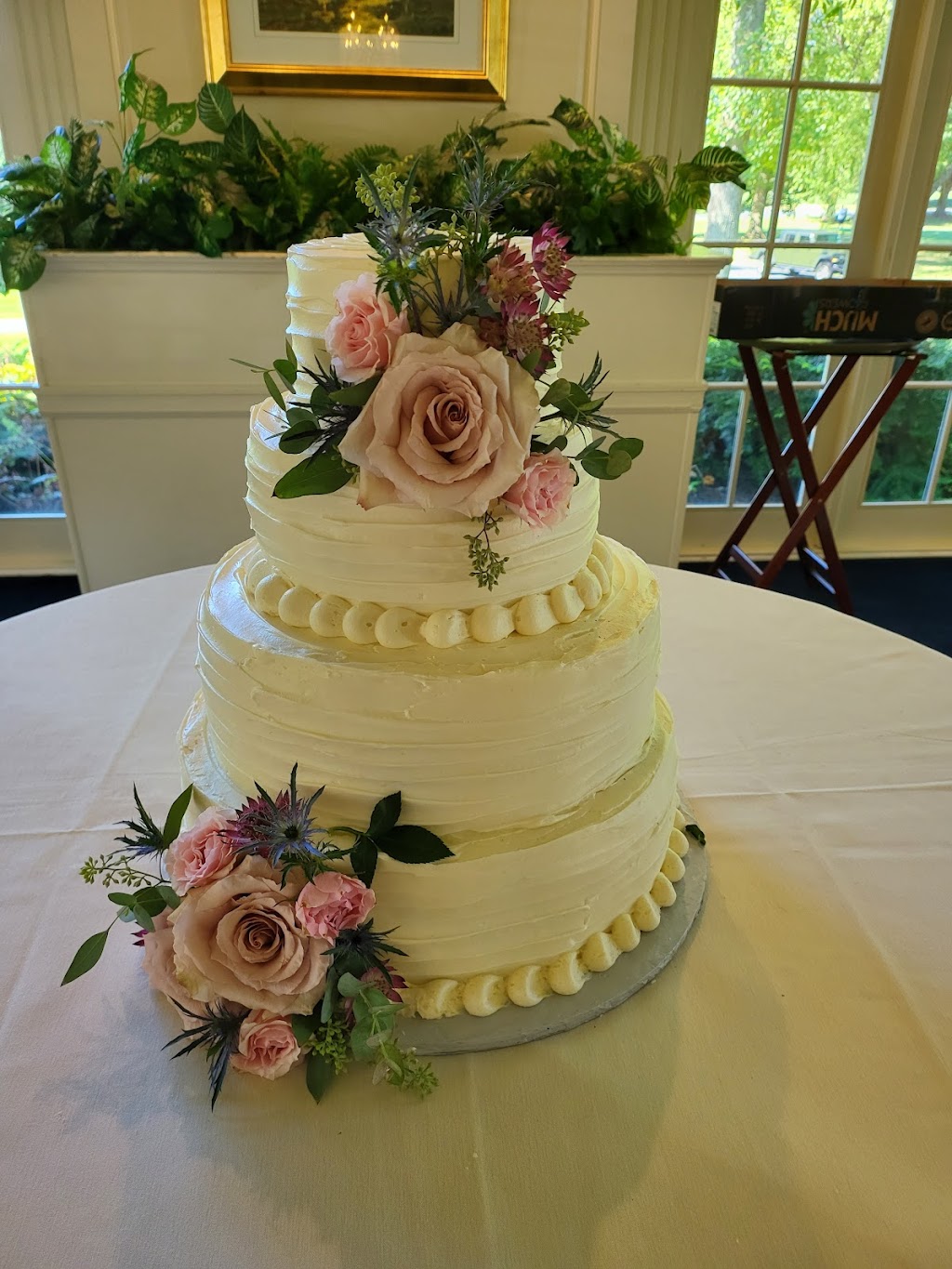 the Cake Sisters | 88 Clinton St, Delaware City, DE 19706, USA | Phone: (302) 838-1958