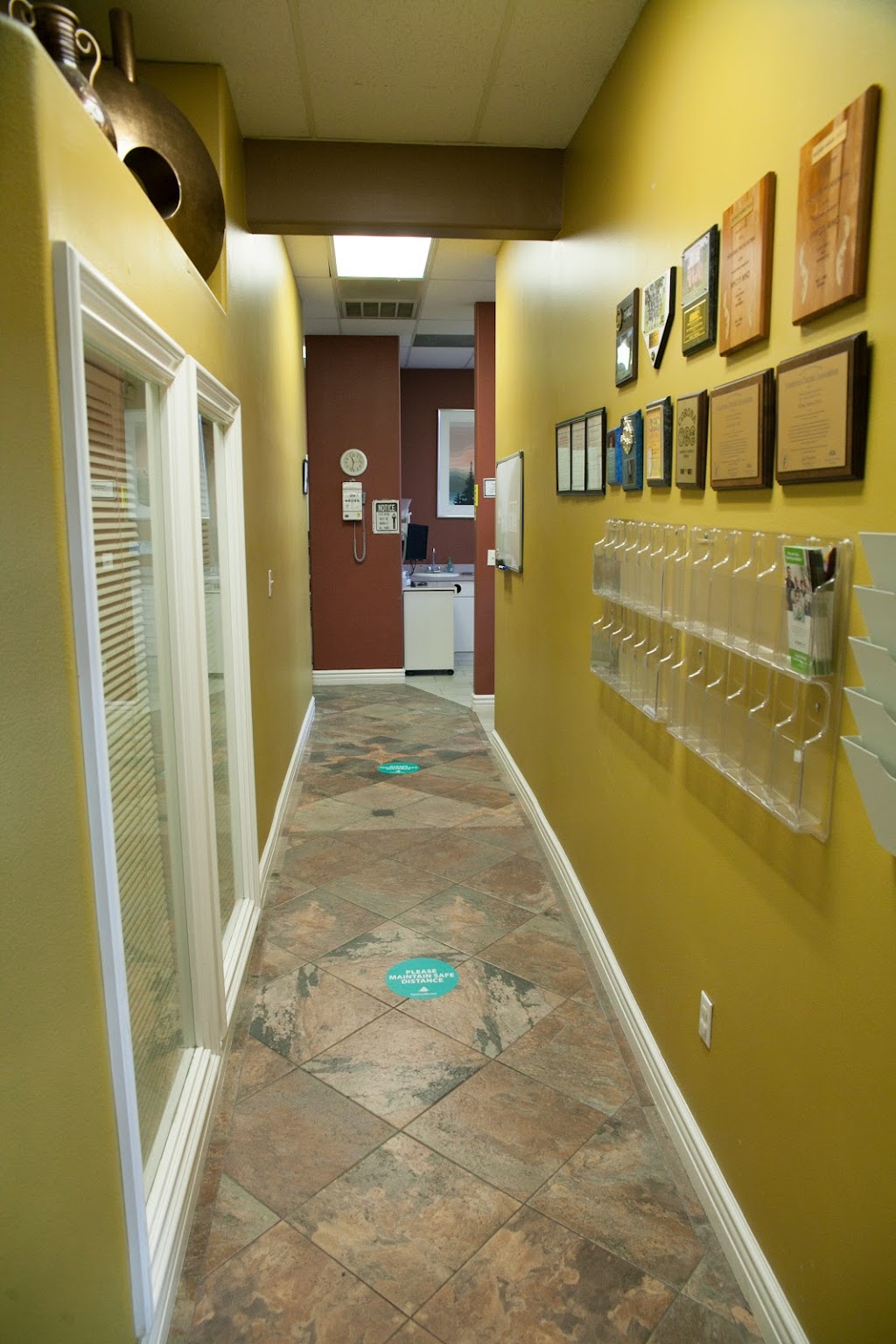 Yabar Dental | 675 E Grand Blvd #104, Corona, CA 92879 | Phone: (951) 272-1233