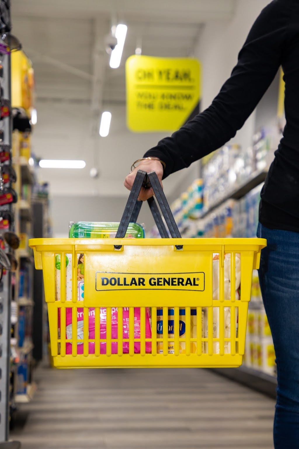 Dollar General | 331 Commercial Way, Spring Hill, FL 34606, USA | Phone: (352) 616-1305