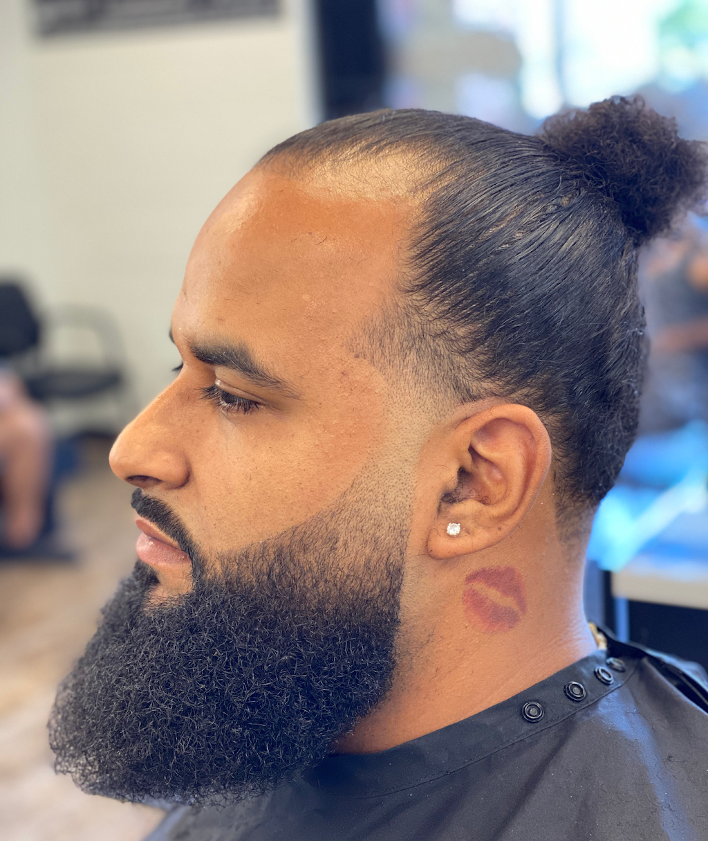 Reign Barbershop | 6325 E Russell Rd #103, Las Vegas, NV 89122, USA | Phone: (702) 640-0090