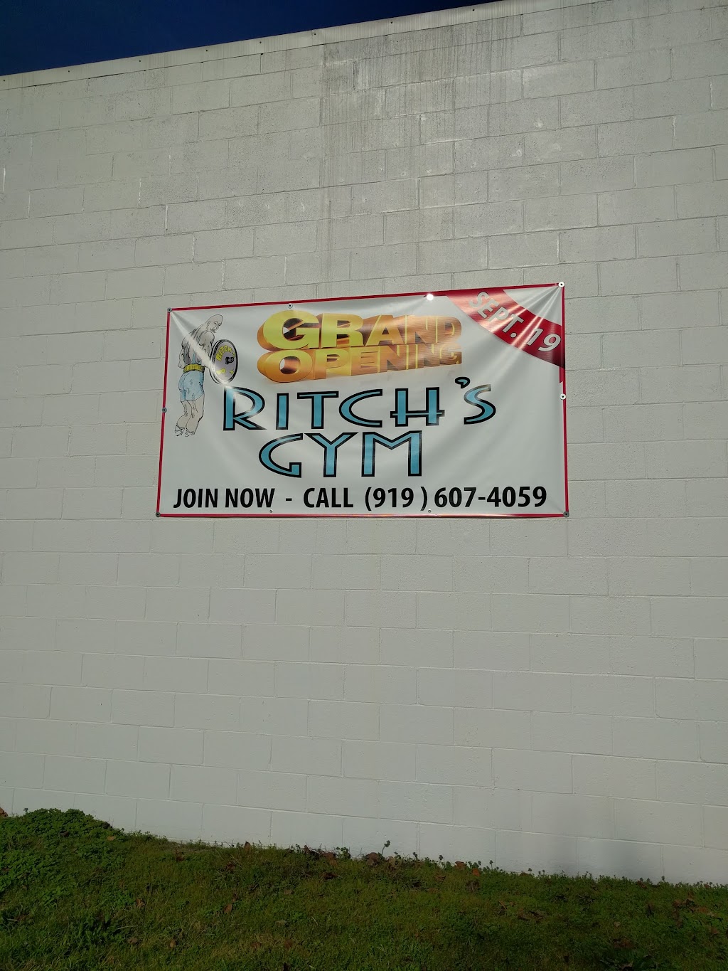 Ritchs Gym | 15 W 4th St, Wendell, NC 27591, USA | Phone: (919) 607-4059