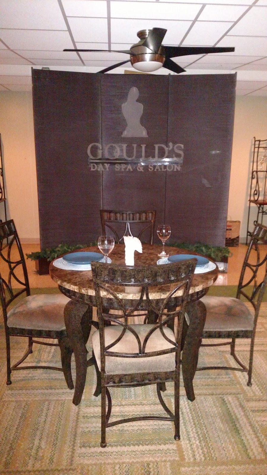 Goulds Salon Spa - Poplar Plaza | 3400 Poplar Ave, Memphis, TN 38111, USA | Phone: (901) 323-8594