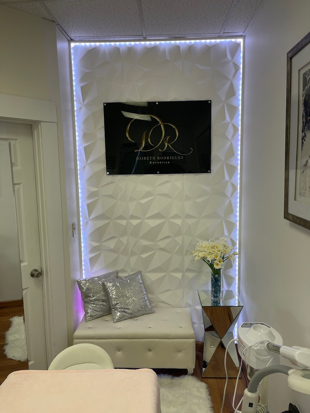 Daireth Advance Esthetics Corp | 130 Cedar St #2B, Milford, MA 01757, USA | Phone: (508) 292-5271