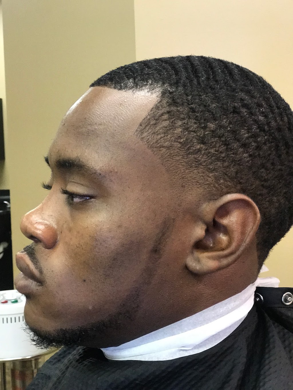 Clippers Barber Shop | 3102 Allison-Bonnett Memorial Dr # 109, Hueytown, AL 35023 | Phone: (205) 410-9930