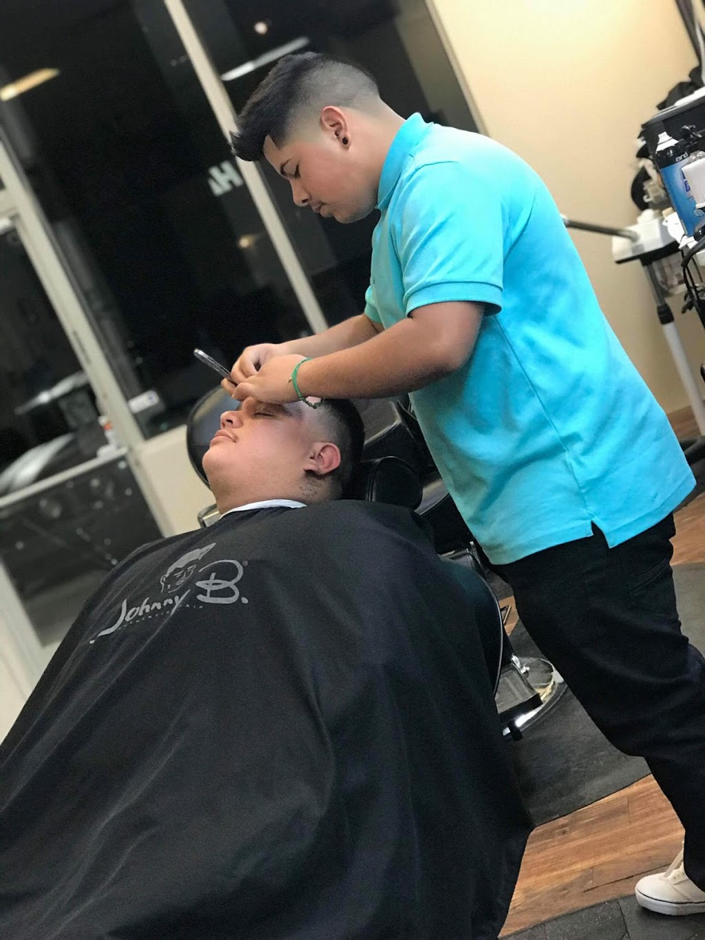 Imperio Barber Shop | 3765 Isleta Blvd SW, Albuquerque, NM 87105 | Phone: (505) 264-4583