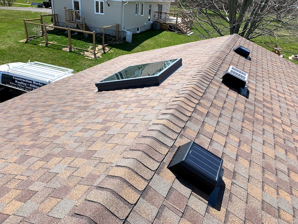 Construction Works Roofing Ltd. | 8168 Mountain Rd, Niagara Falls, ON L2H 0V2, Canada | Phone: (905) 933-0172