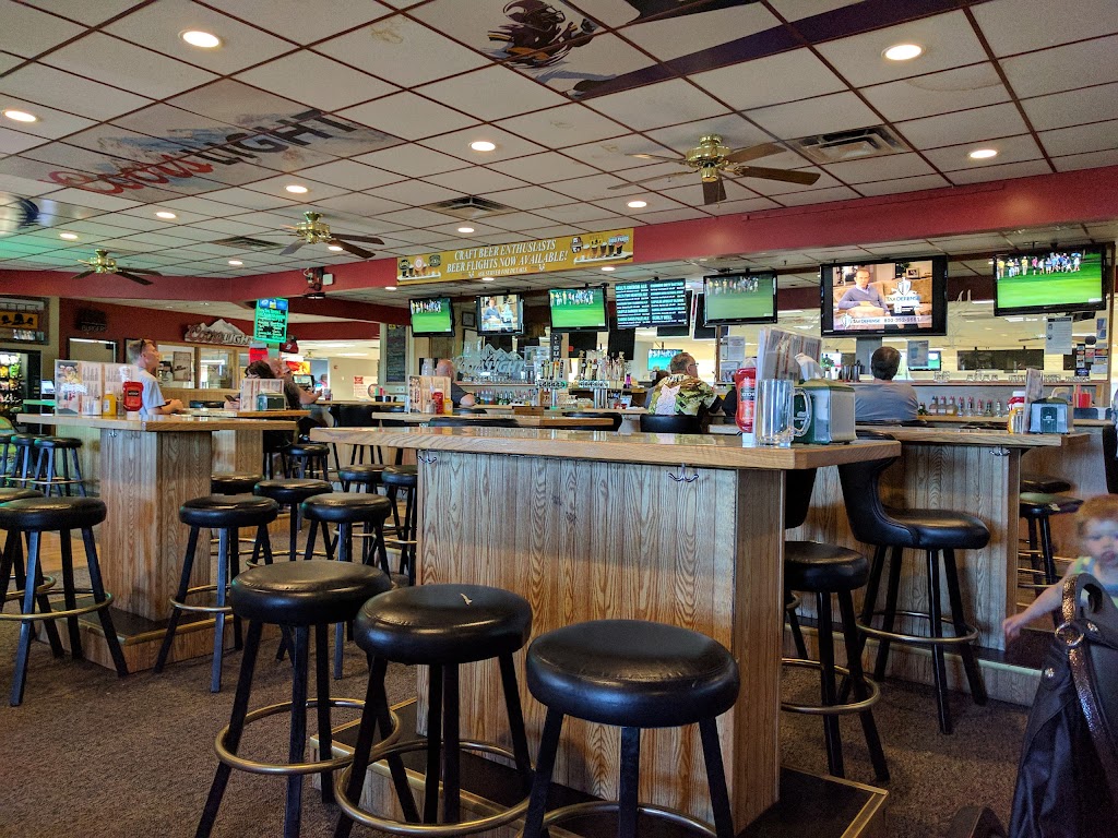 McPetes Sports Bar & Lanes | 590 Humboldt Dr, Big Lake, MN 55309, USA | Phone: (763) 263-6556