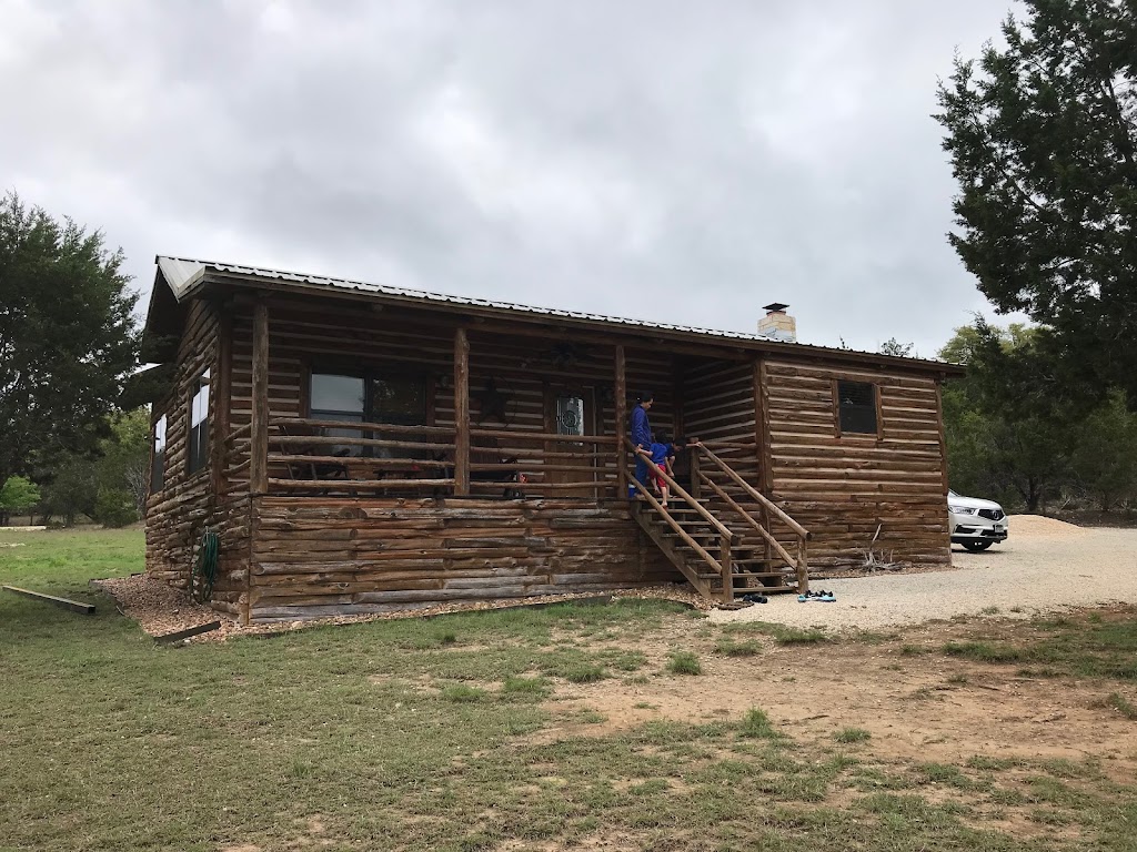 Dream Away Cabin | 955 Hancock Rd, Canyon Lake, TX 78133, USA | Phone: (713) 503-5594