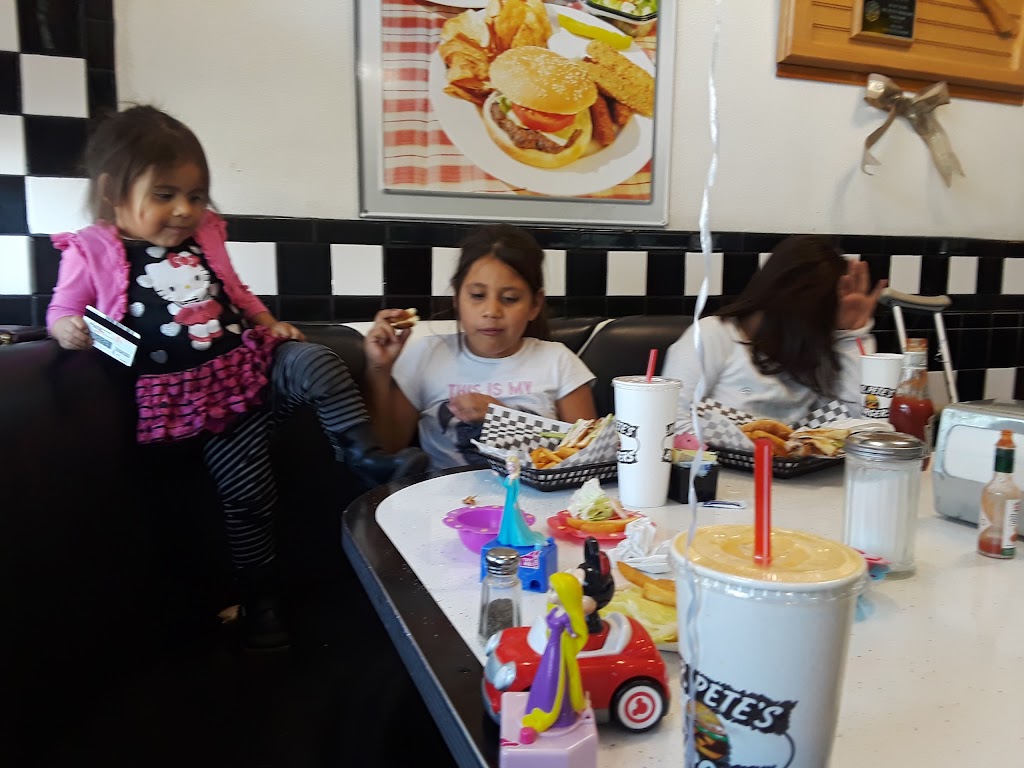 Mr Petes Burgers | 12050 Woodruff Ave, Downey, CA 90241, USA | Phone: (562) 940-0700