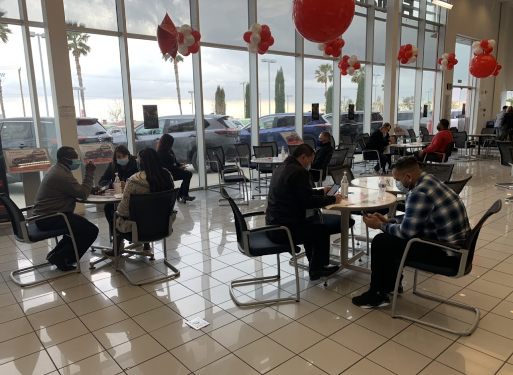 Fontana Nissan | 16444 S Highland Ave, Fontana, CA 92336, USA | Phone: (909) 574-2288