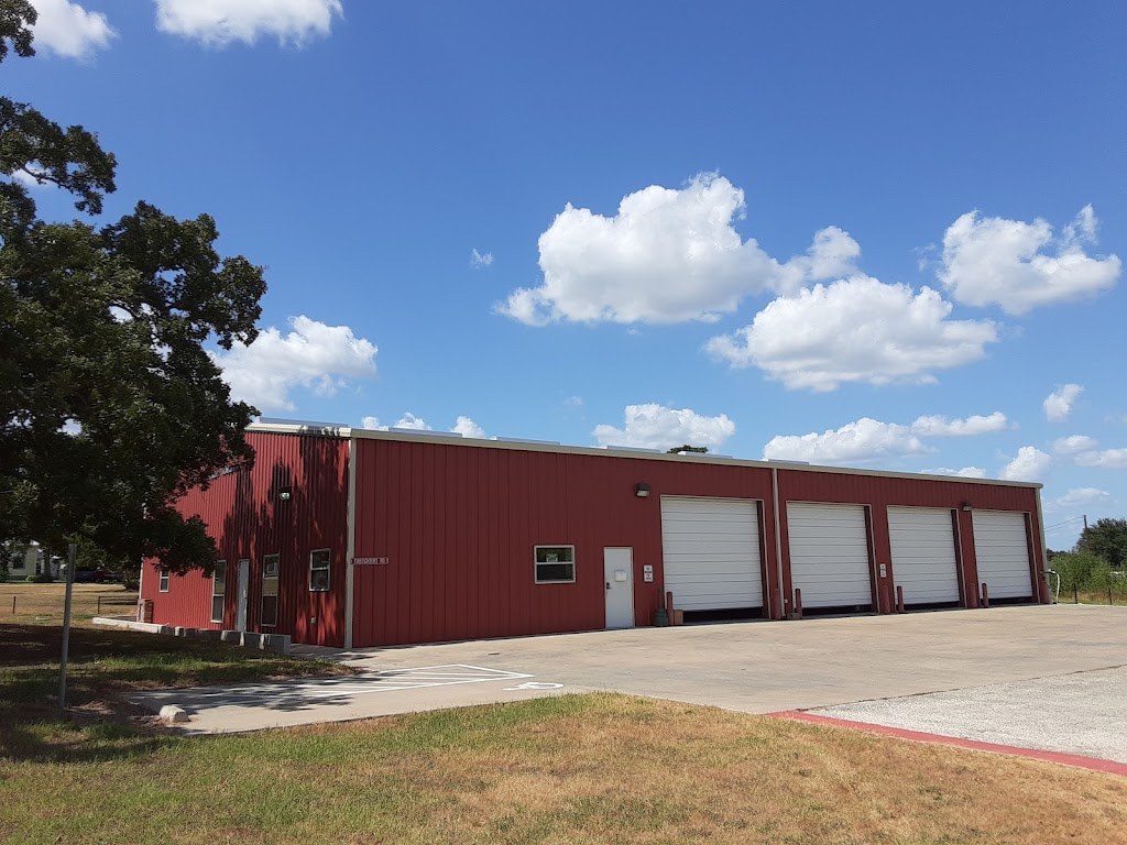 McDade Volunteer Fire Department | 324 El Paso St, McDade, TX 78650, USA | Phone: (512) 273-5019