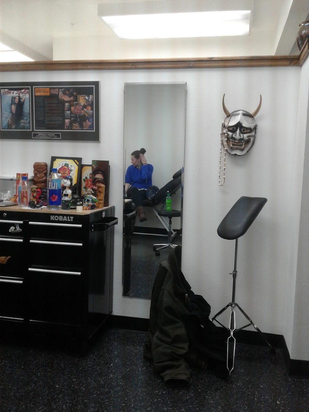 Underground Artworks | 1016 N Main St, Edwardsville, IL 62025, USA | Phone: (618) 655-0582