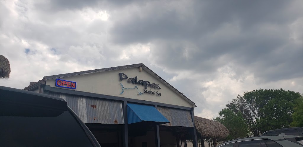 Palapas Seafood Bar | 2100 Alamo Rd suite s, Richardson, TX 75080, USA | Phone: (972) 707-8755