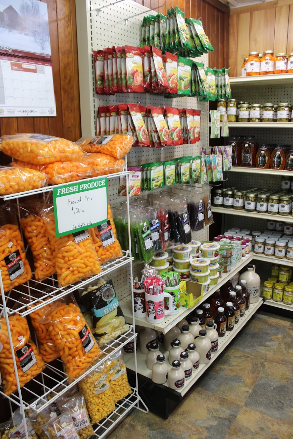 Van Pelt's Fresh Produce, 4069 Unity Line Rd, New Waterford, OH 44445