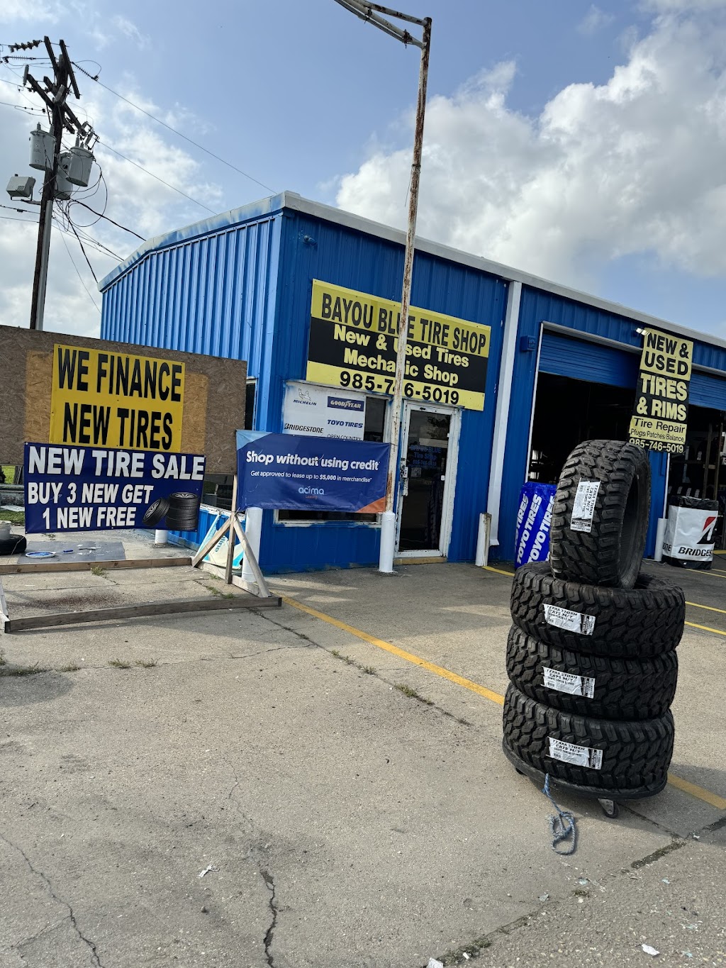 Bayou blue tires shop | 2002 Bayou Blue Rd, Houma, LA 70364, USA | Phone: (985) 746-5019