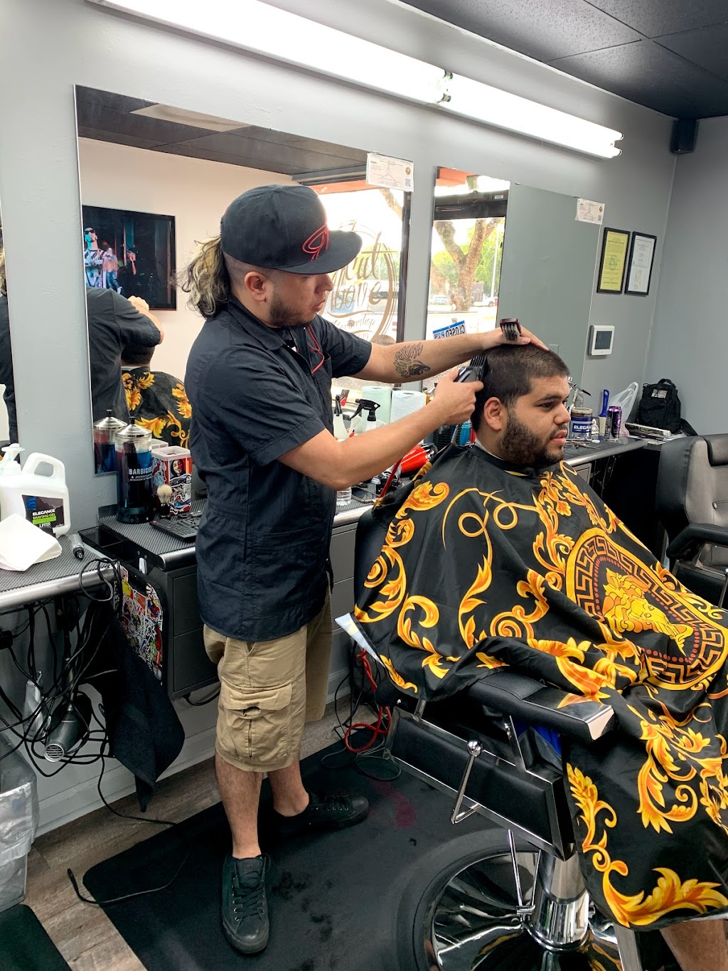 A Cut Above Barbershop | 2117 N State Rd 7, Hollywood, FL 33021 | Phone: (954) 544-2190