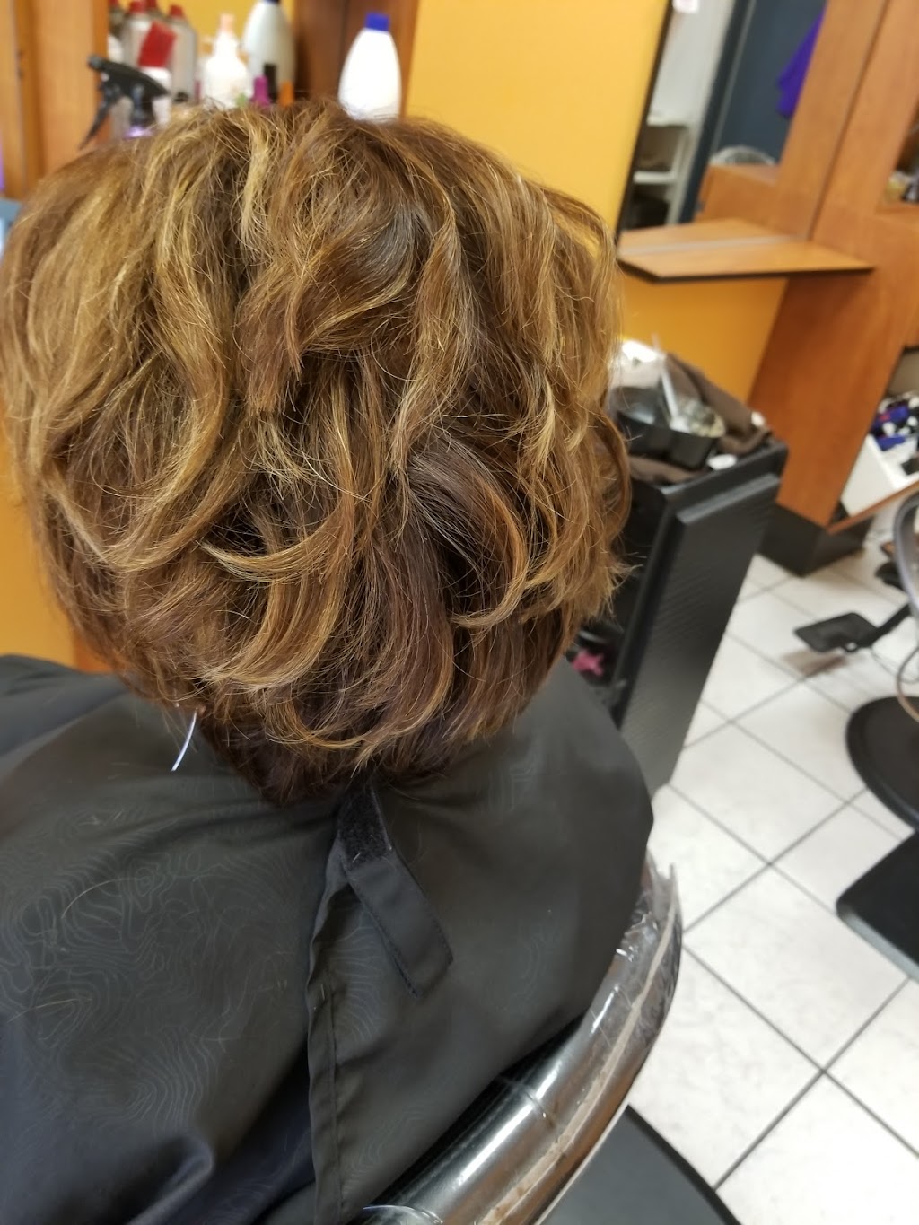 Staceys Hair Design | 19467 Viking Ave NW NW, Poulsbo, WA 98370, USA | Phone: (360) 649-4832