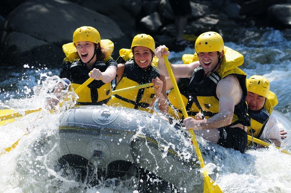 Laurel Highlands River Tours and Outdoor Center | 4 Sherman St, Ohiopyle, PA 15470, USA | Phone: (724) 329-8531