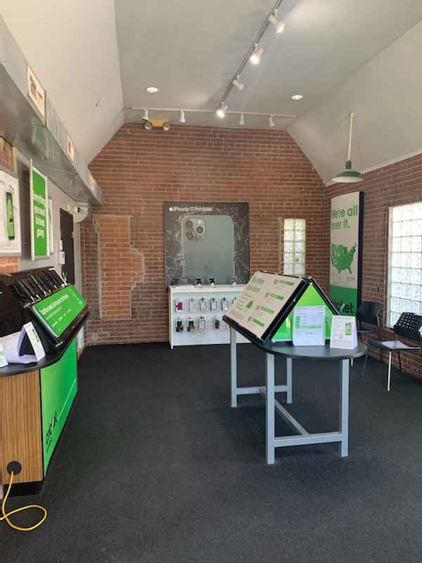 Cricket Wireless Authorized Retailer | 401 W 21st St, Wichita, KS 67203, USA | Phone: (316) 440-4410