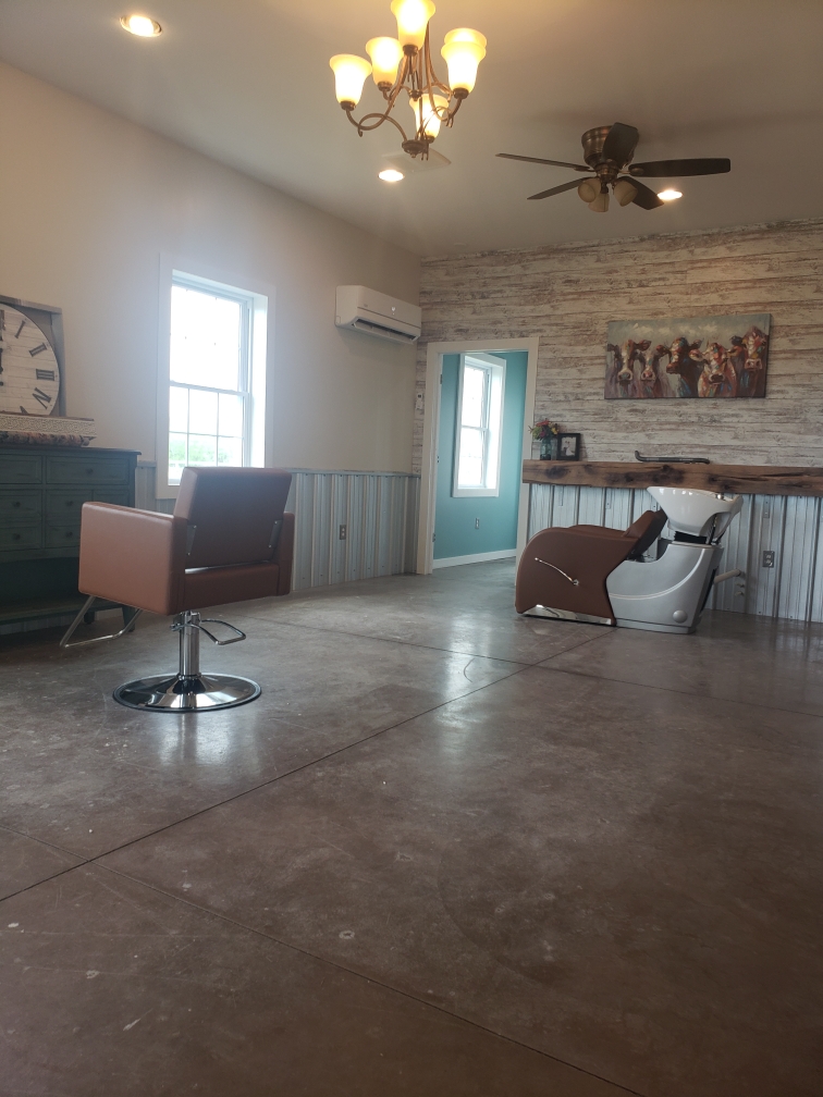 The Farmhouse Salon | 4240 S 700 E, Franklin, IN 46131, USA | Phone: (317) 694-2729