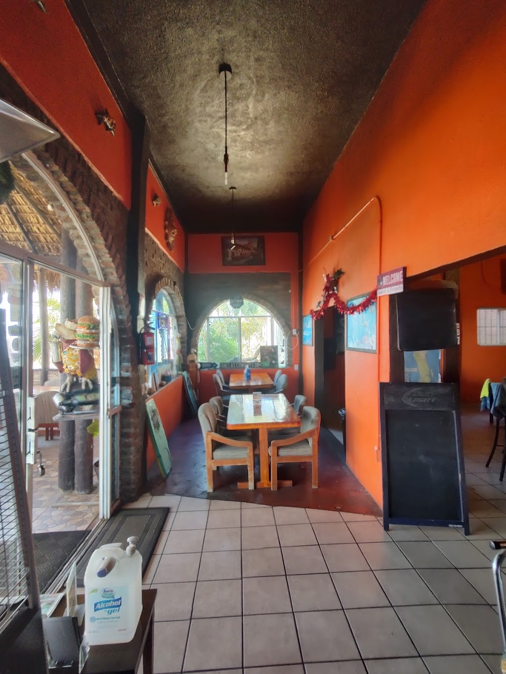 The Shack Sport Bar | Km 54 carretera libre Tijuana Ensenada, Venustiano Carranza, 22711 Primo Tapia, B.C., Mexico | Phone: 646 117 3391