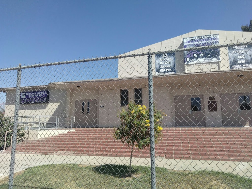 Lincoln High School | 4341 Victoria Ave., Riverside, CA 92507, USA | Phone: (951) 788-7371