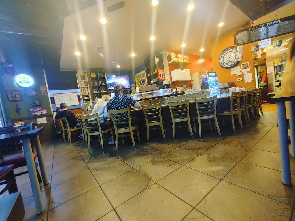 Sushi Corner | 6320 San Fernando Rd, Glendale, CA 91201, USA | Phone: (818) 548-0688