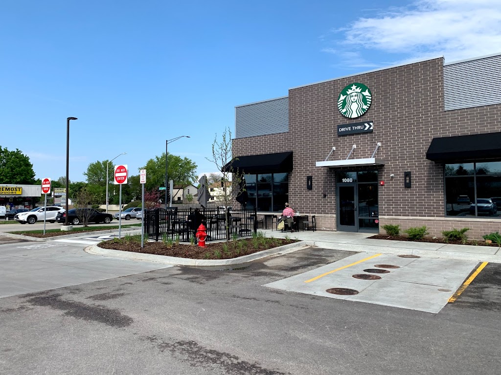 Starbucks | 1080 S Roselle Rd, Schaumburg, IL 60193, USA | Phone: (847) 895-9585