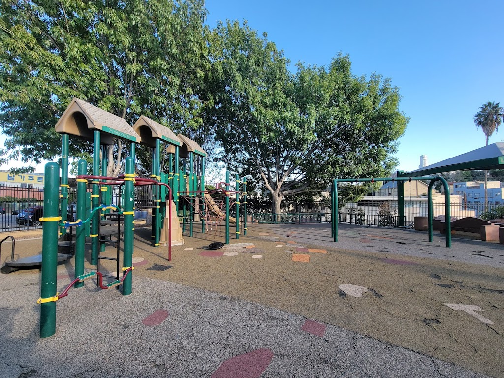 Unidad Park | Beverly Park, Los Angeles, CA 90026, USA | Phone: (213) 485-4833
