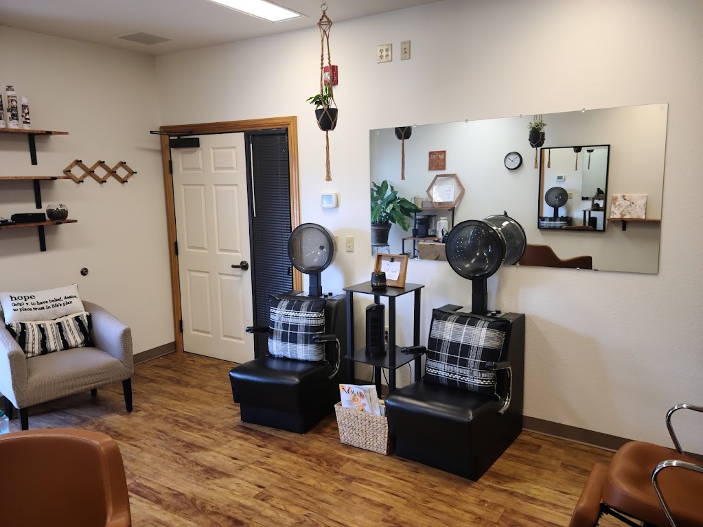 Black Lotus Salon | 1153 Finch St, Loveland, CO 80537, USA | Phone: (970) 690-9140