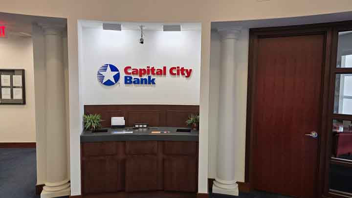 Capital City Bank | 7153 Broad St, Brooksville, FL 34601, USA | Phone: (352) 754-2500