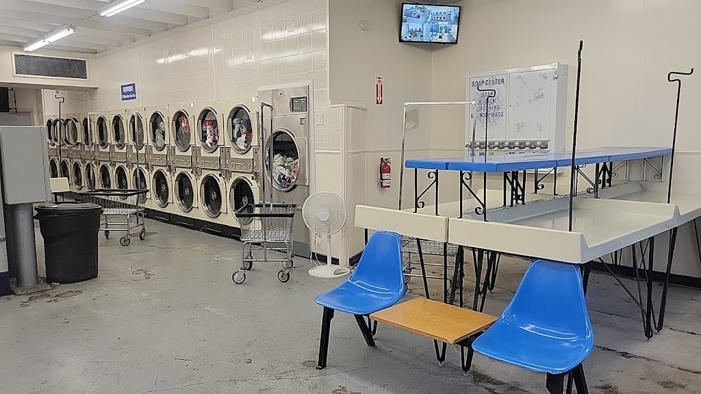 Day Heights Laundromat | 1243 OH-131, Milford, OH 45150, USA | Phone: (513) 324-7201