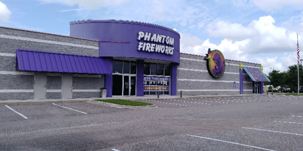 Phantom Fireworks of Macclenny | 9190 FL-228, Macclenny, FL 32063, USA | Phone: (904) 259-5211