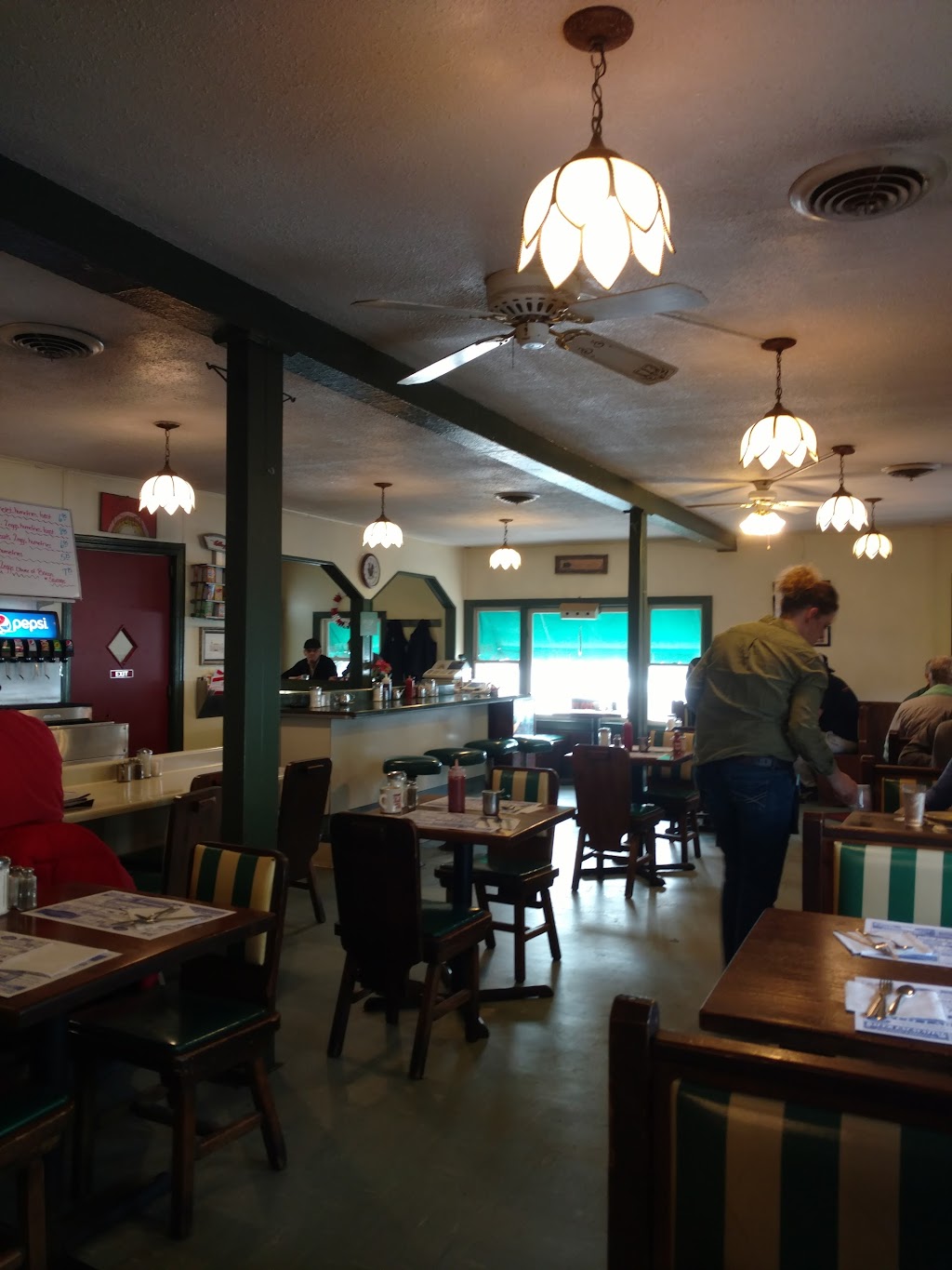 Country Kitchen | 371 Pittsburgh Rd, Butler, PA 16002, USA | Phone: (724) 481-1110