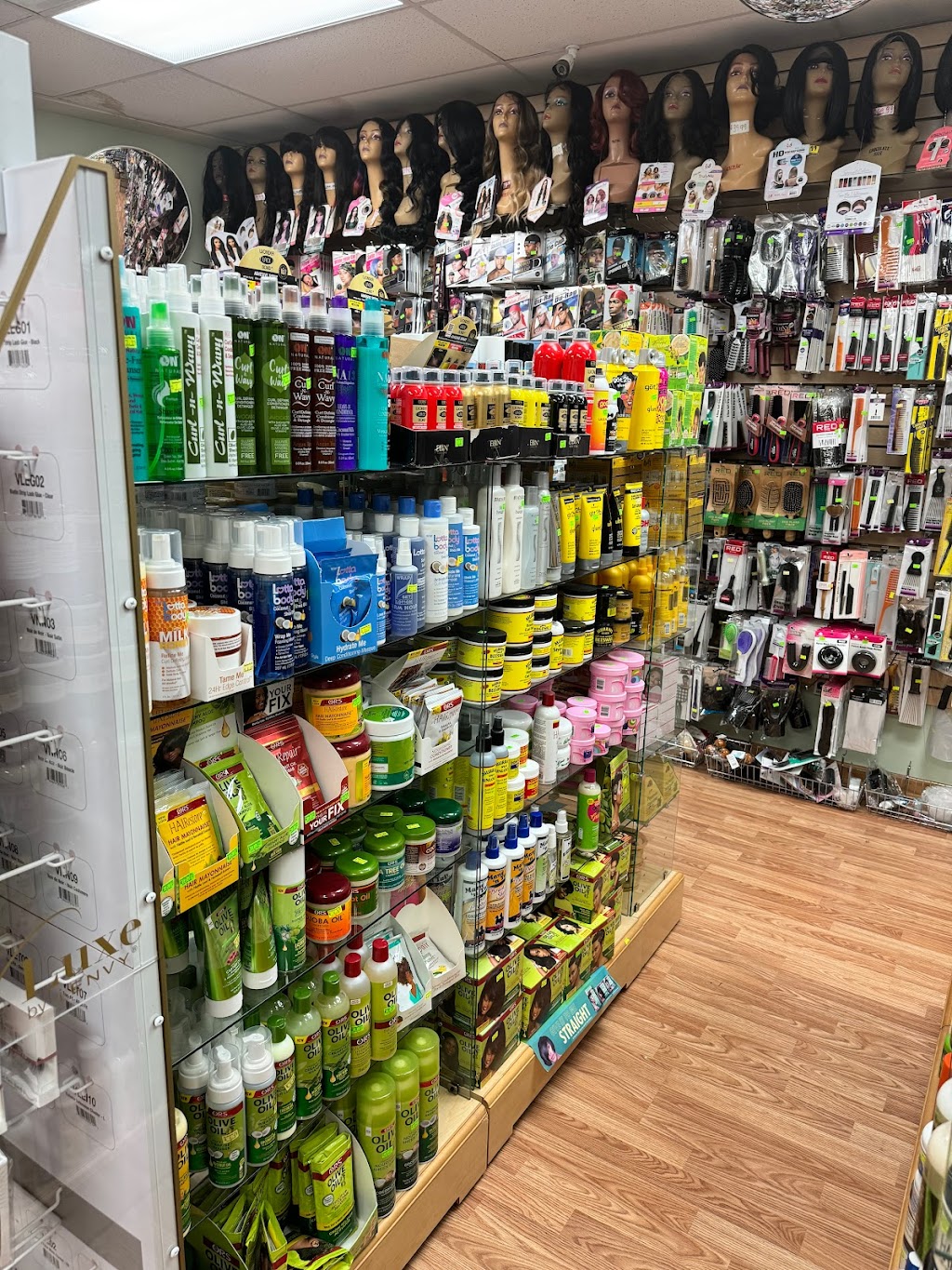 Sensational Beauty Supply | 102 S First Ave, Knightdale, NC 27545, USA | Phone: (919) 373-8458