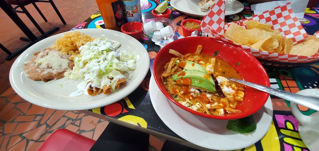 Restaurante Comida Mexicana Castillo | 729 N Grand Ave, Gainesville, TX 76240, USA | Phone: (940) 612-5067