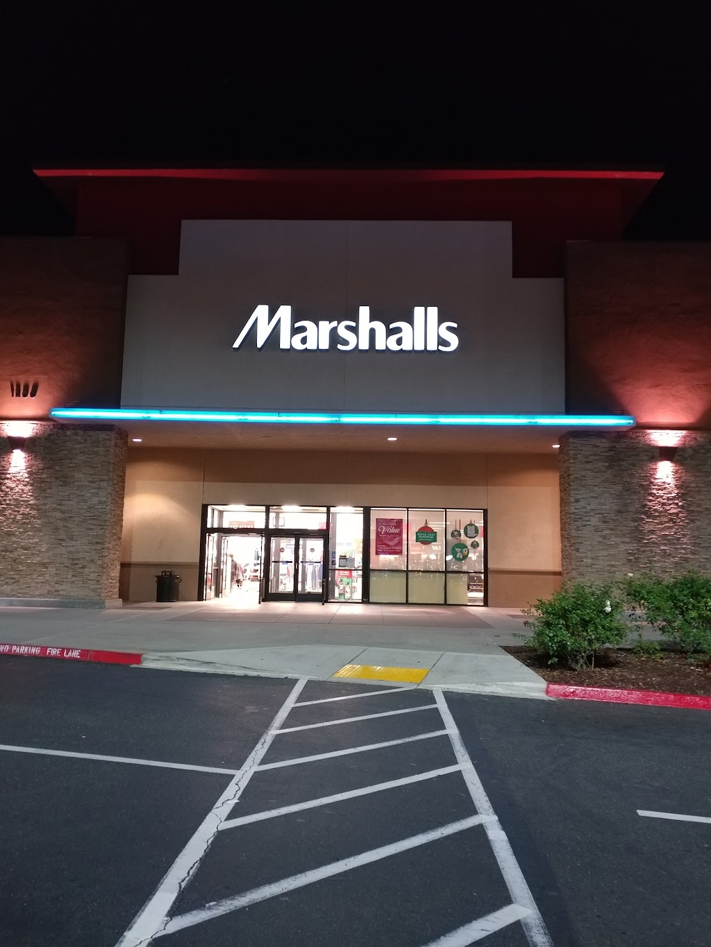 Marshalls | 1200 Galleria Blvd, Roseville, CA 95678, USA | Phone: (916) 788-8480