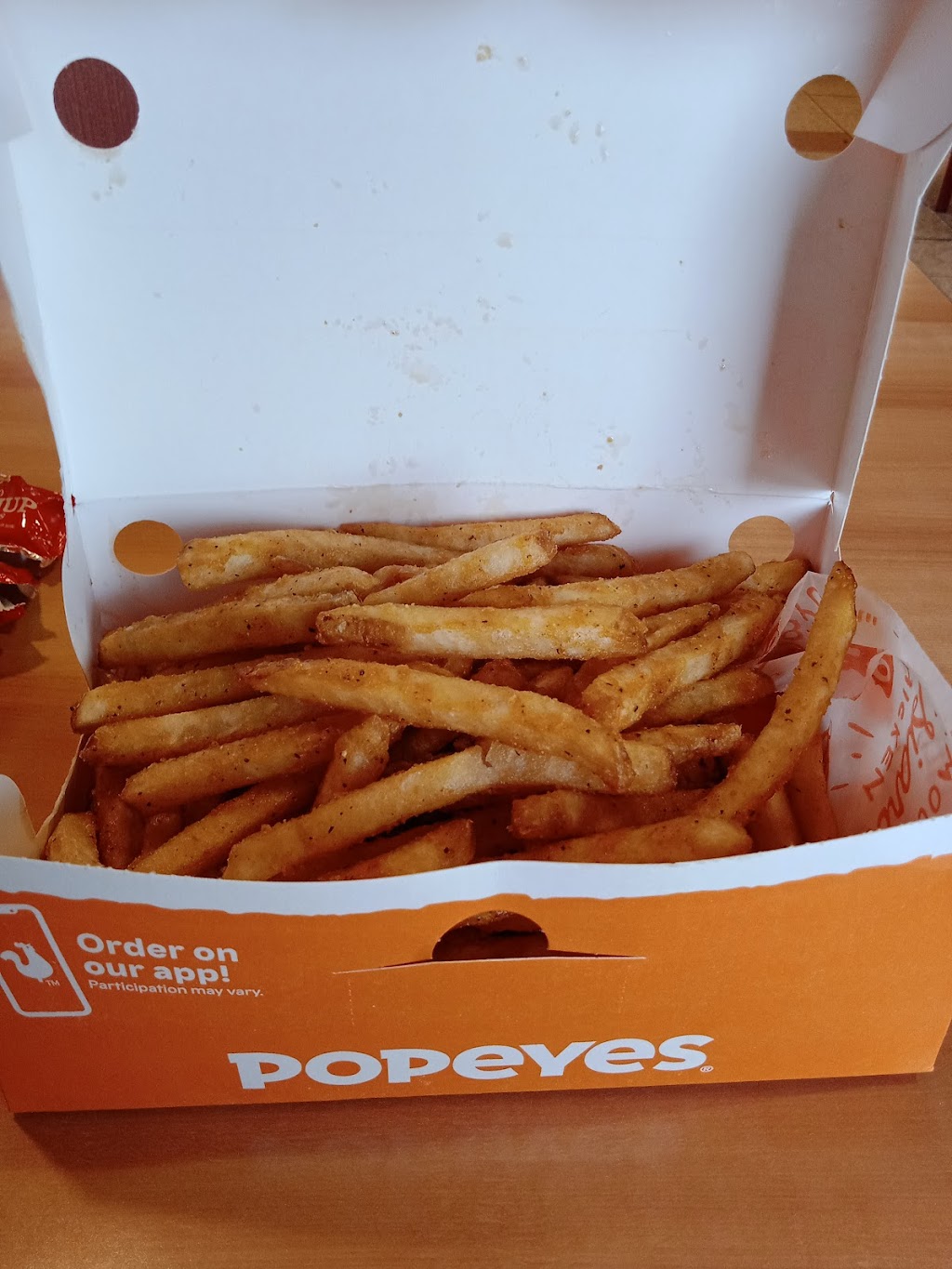 Popeyes Louisiana Kitchen | 286 Bunting Rd Unit 26A, St. Catharines, ON L2M 7S5, Canada | Phone: (289) 362-6100