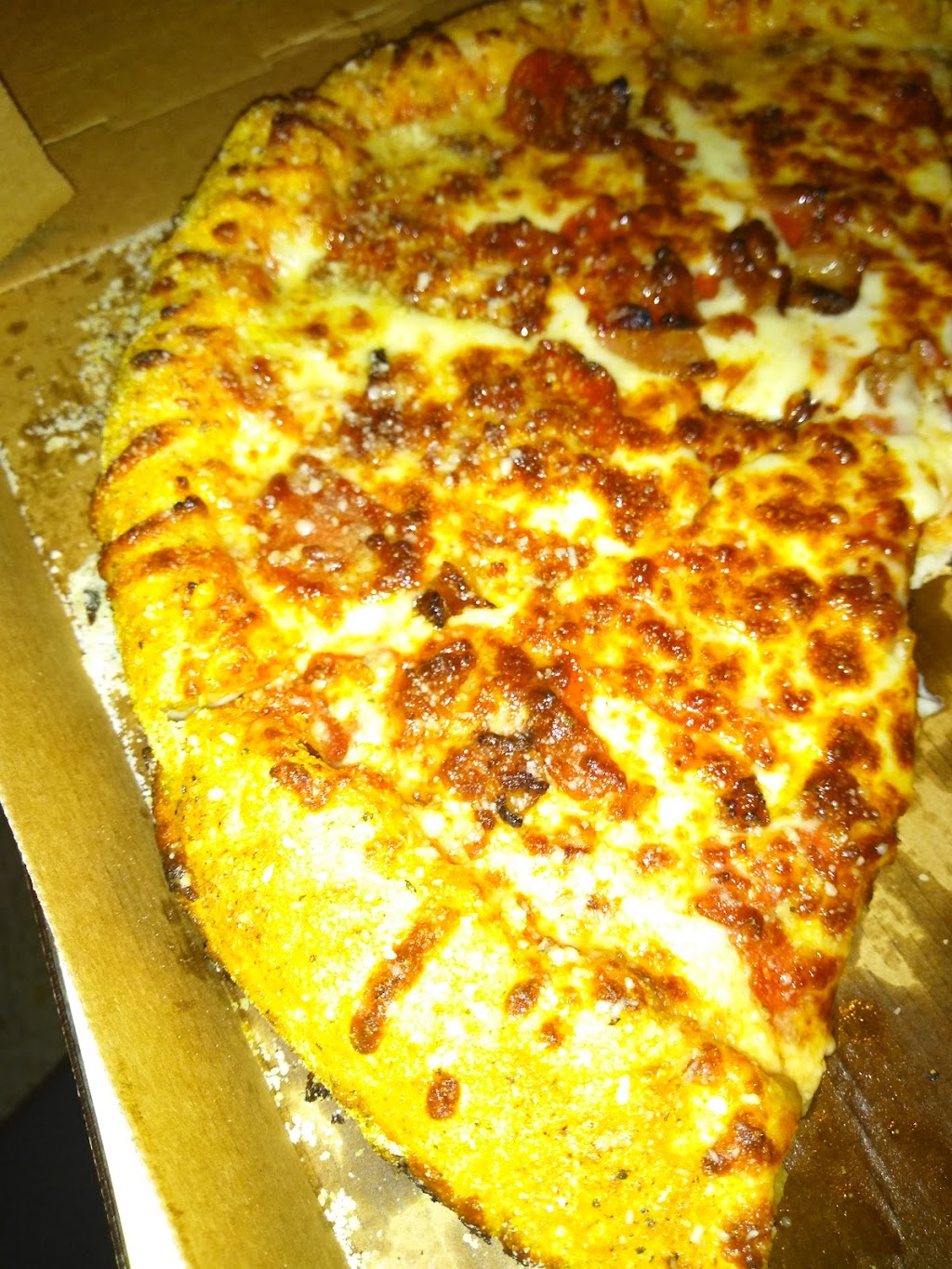 Hungry Howies Pizza | 24691 Coolidge Hwy, Oak Park, MI 48237 | Phone: (248) 545-4010