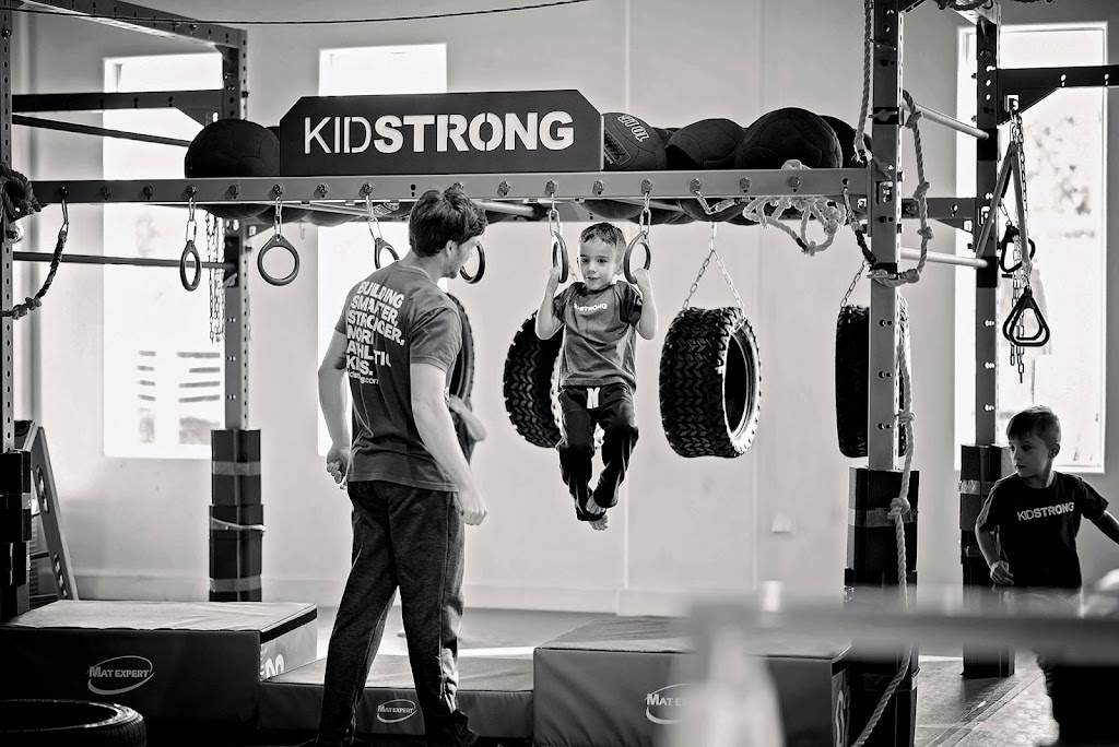 KidStrong Grapevine | 3000 Grapevine Mills Pkwy Suite 329, Grapevine, TX 76051, USA | Phone: (972) 307-3000