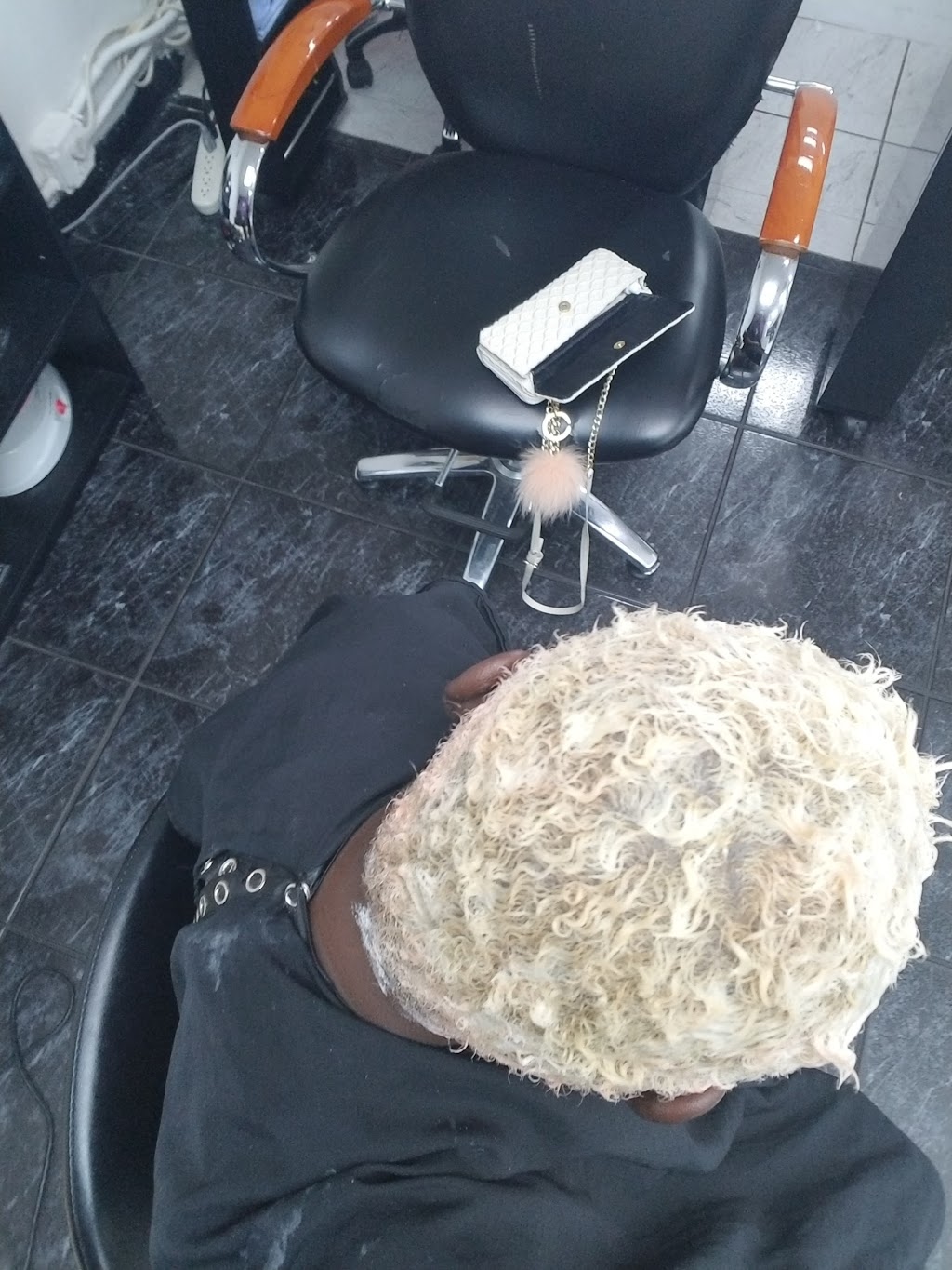 Fusion Salon | 4306 Hollywood Blvd, Hollywood, FL 33021, USA | Phone: (954) 322-6303