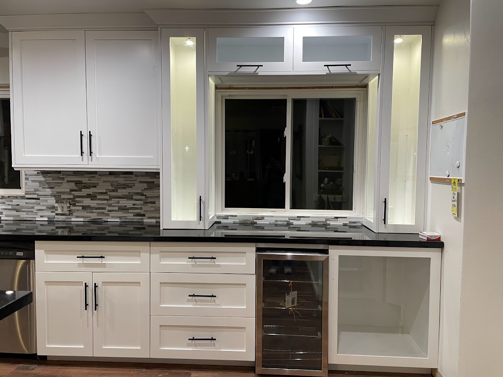 Molina Kitchen Cabinets | 10253 Glenoaks Blvd, Pacoima, CA 91331, USA | Phone: (818) 754-7266