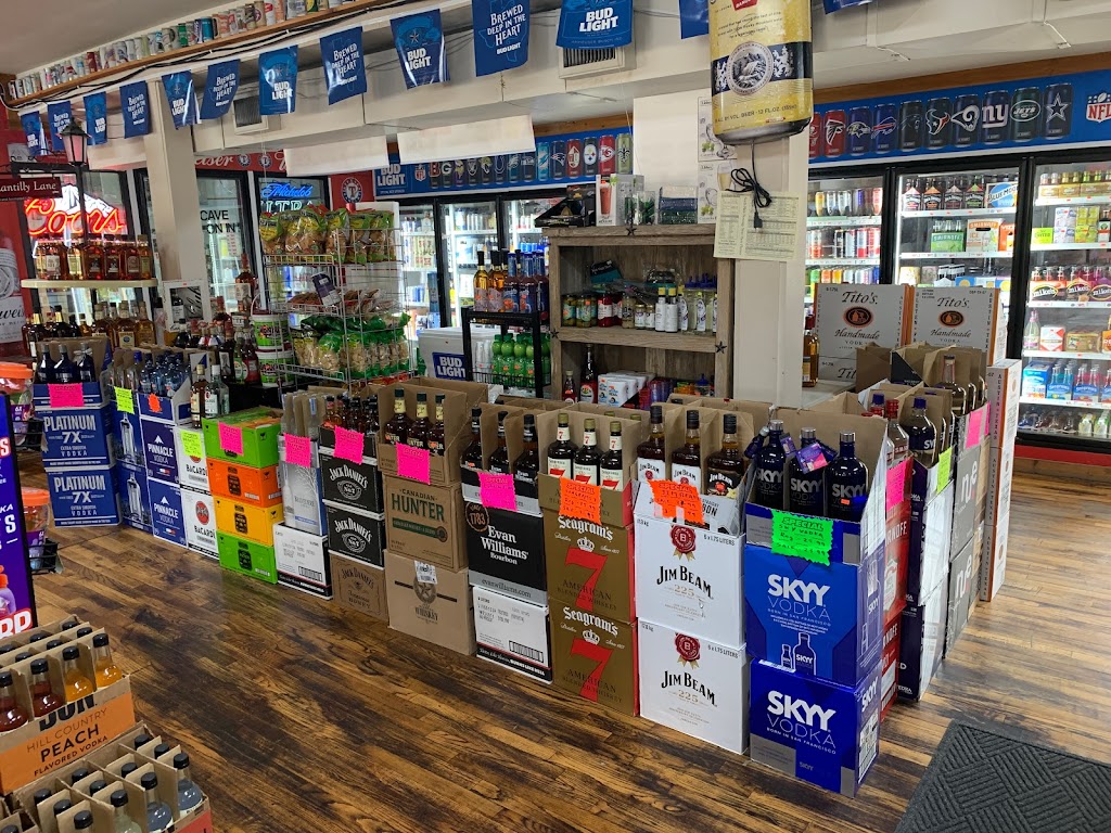 Discount liquor market | 1015 N Main St, Weatherford, TX 76086, USA | Phone: (682) 262-1455