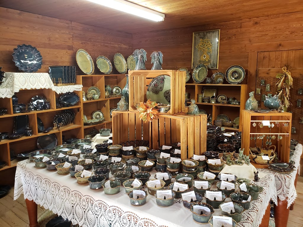 OQuinn Pottery | 4456 Busbee Rd, Seagrove, NC 27341, USA | Phone: (910) 464-5125