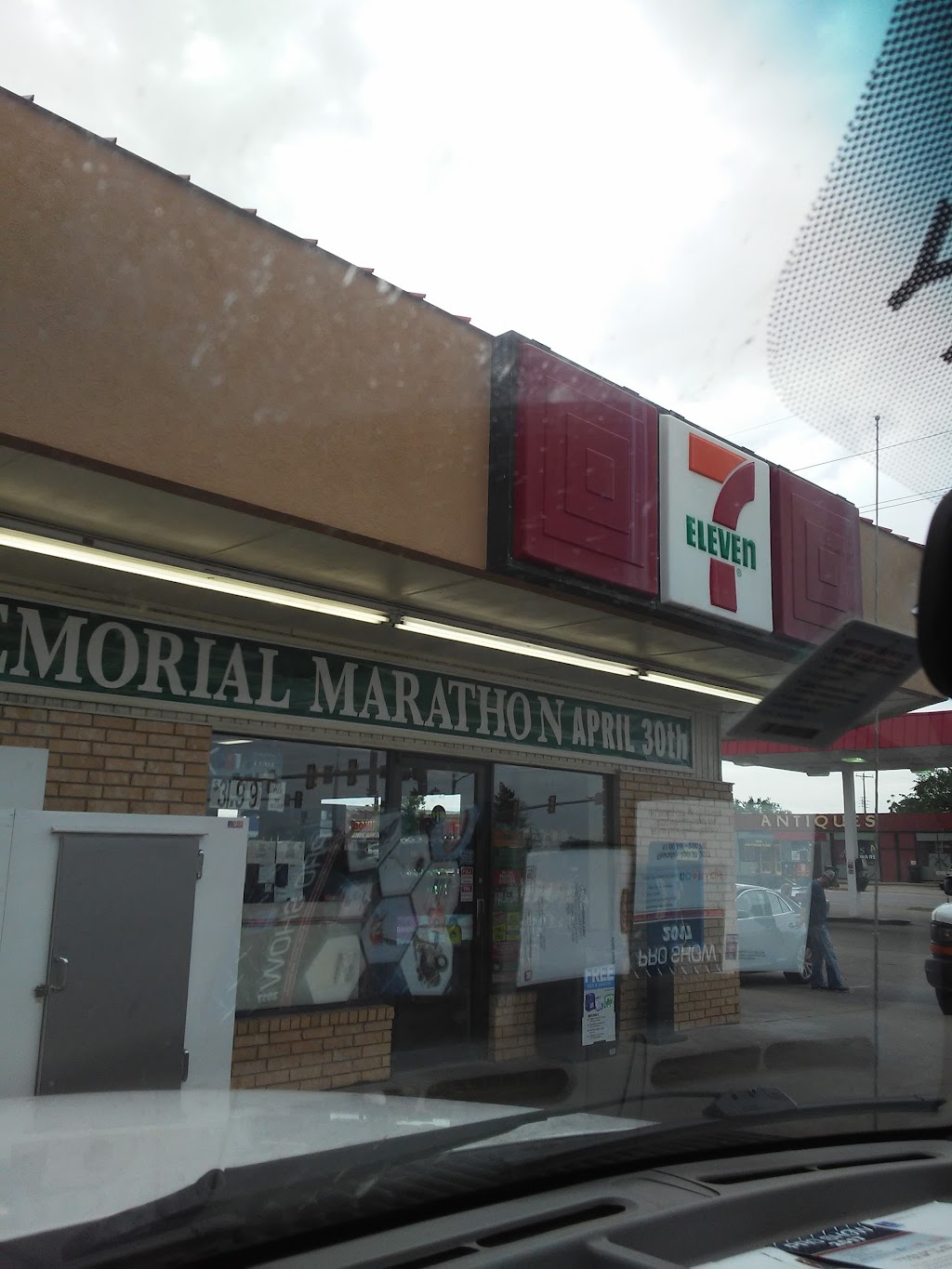 7-Eleven | 2845 NW 10th St, Oklahoma City, OK 73107, USA | Phone: (405) 948-2016