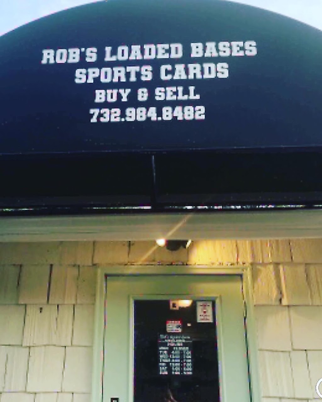 Robs loaded bases sports cards | 333 NJ-33 East, Manalapan Township, NJ 07726 | Phone: (732) 984-8482